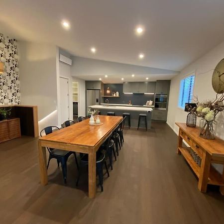 Luxury Escape In Cbd - Walking Distance To Town Villa Tauranga Exteriör bild