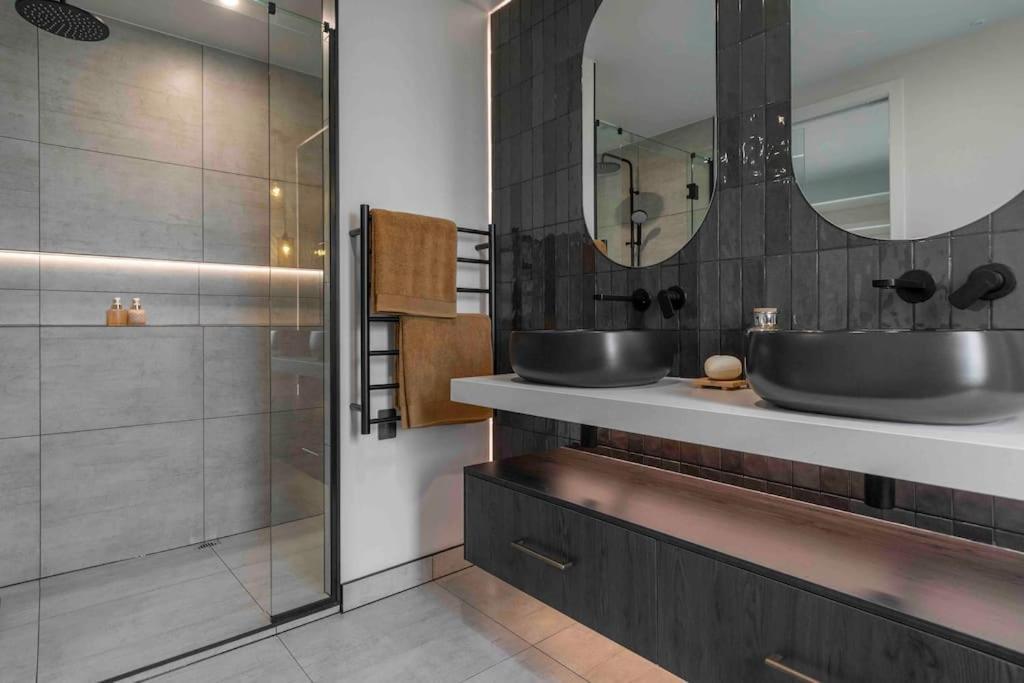 Luxury Escape In Cbd - Walking Distance To Town Villa Tauranga Exteriör bild
