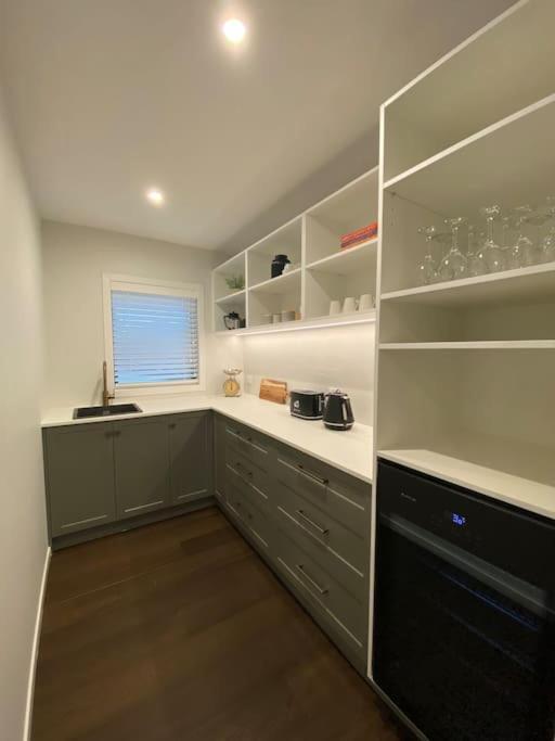 Luxury Escape In Cbd - Walking Distance To Town Villa Tauranga Exteriör bild