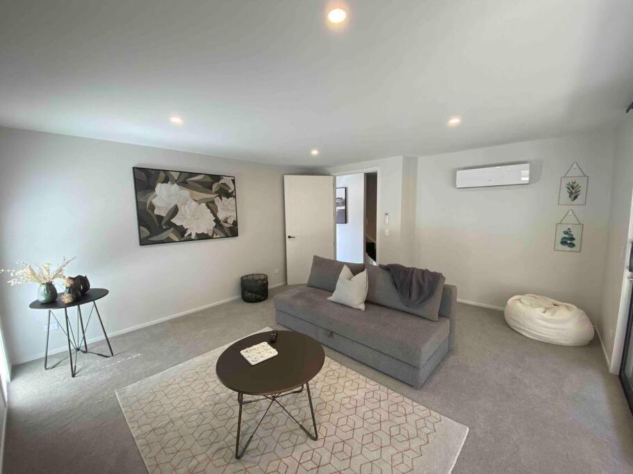 Luxury Escape In Cbd - Walking Distance To Town Villa Tauranga Exteriör bild